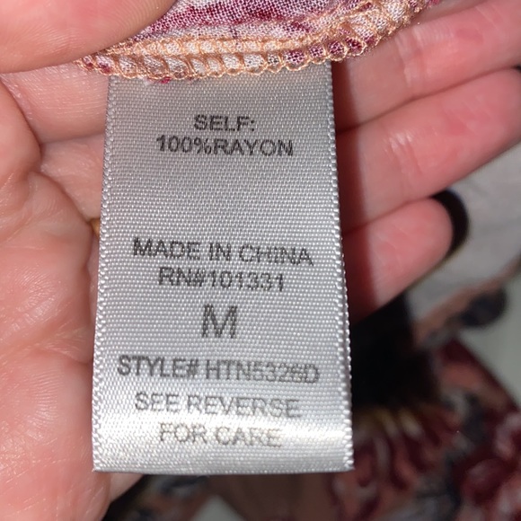 Size M blouse‎ from Charlotte Russe - Picture 4 of 4